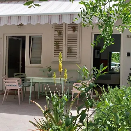 A Charming Oasis In The Heart 2 * Макарська